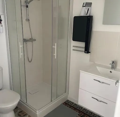 Le Briguiboul L Rez-de-chaussee L Stationnement Gratuit Daire Castres (Tarn)